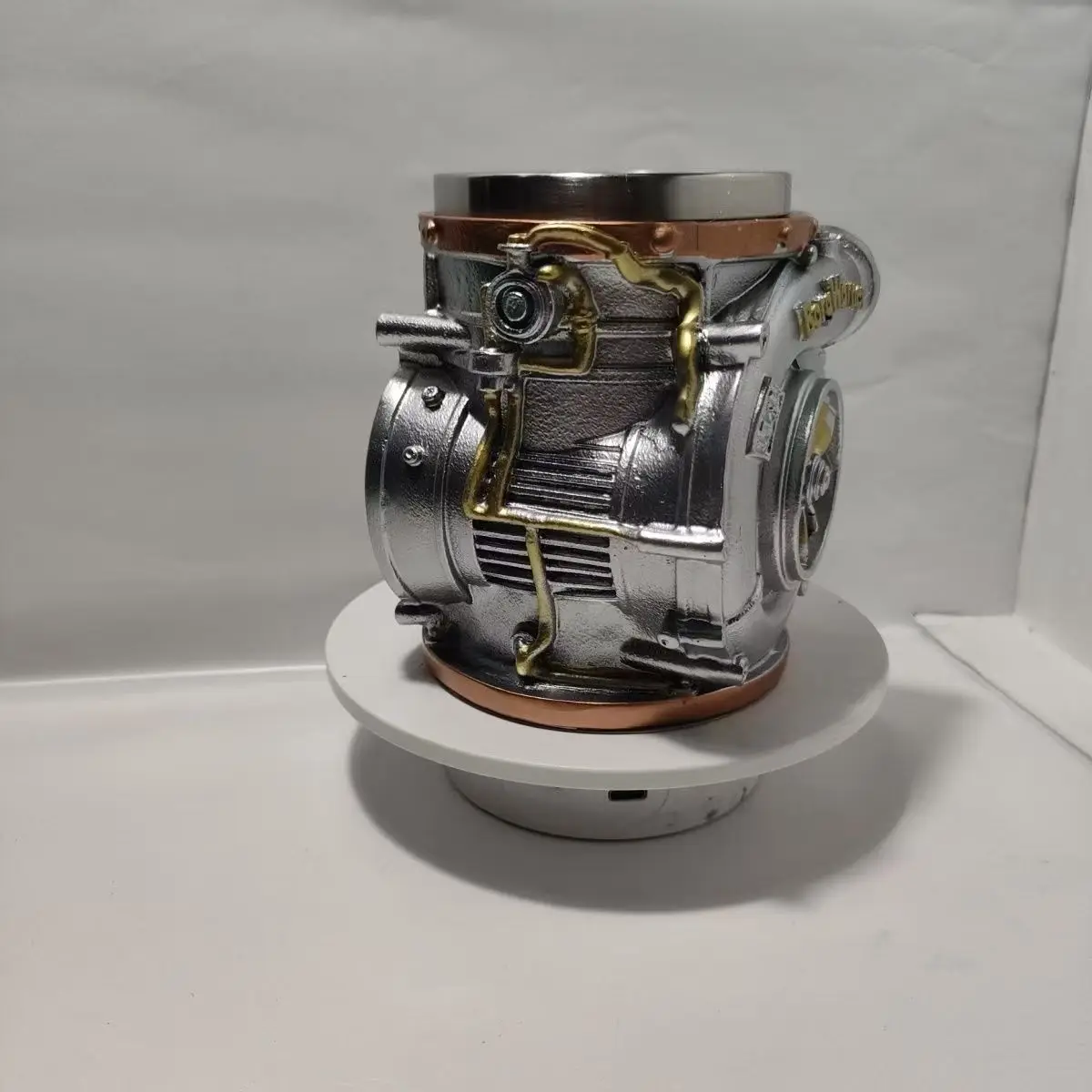 Creative Turbo Engine Shape Beer Mug Vintage Industrial Mechanical Resin Coffee Cup Car Lover Decor Drinking Tumbler Gift