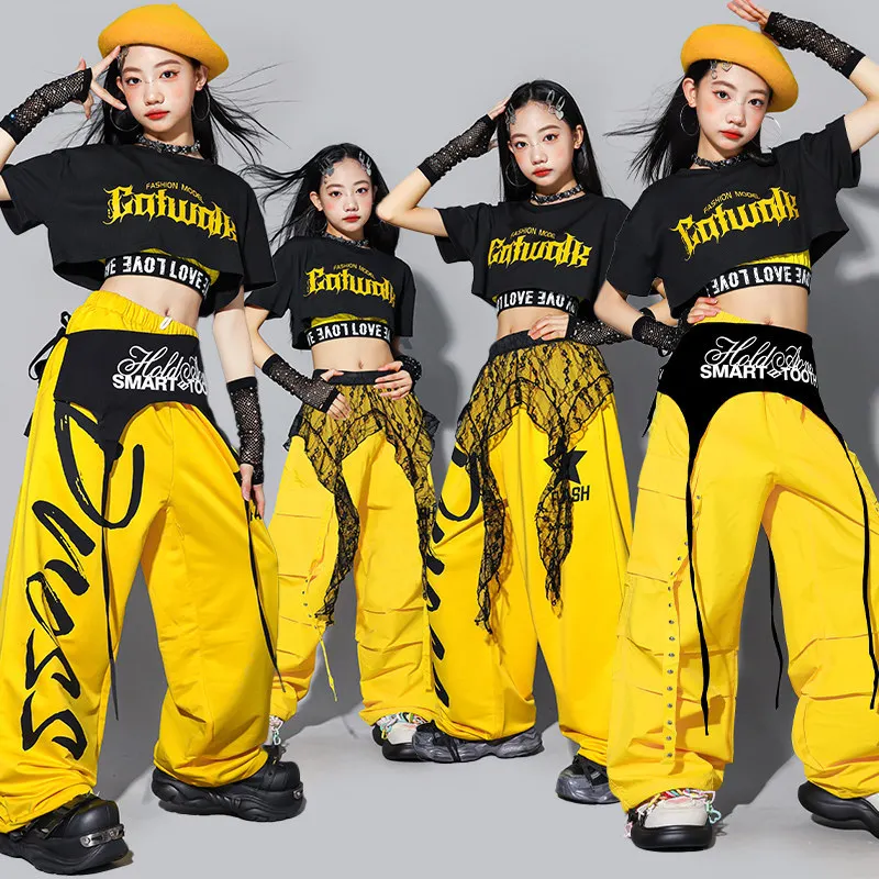 

Модный комплект для девочек в стиле хип-хоп: укороченный топ с надписями, брюки карго, кардиган для уличных танцев, детская уличная одежда, комплект для джазовых выступлений для девочек
