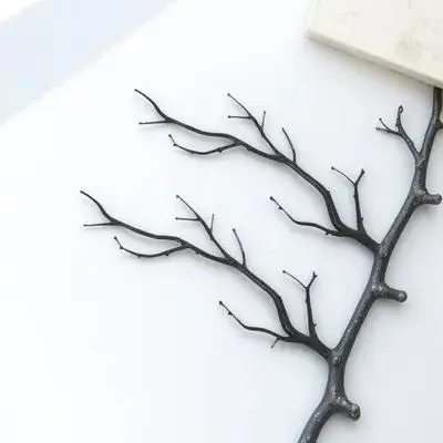 

2pcs Simulated Antler Decorations Artificial Tree Branches for Halloween Christmas Home DIY Crafts Dried Plastic Branches