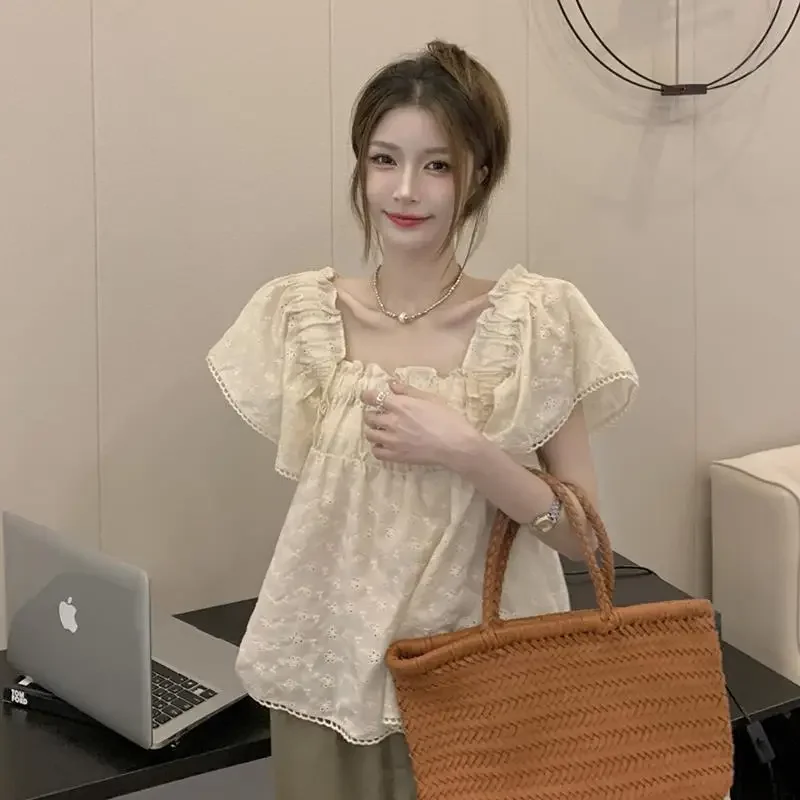 เสื้อเด็กคอเหลี่ยมดีไซน์เฉพาะตัวของผู้หญิงและเสื้อเชิ้ตคลุมท้องระดับไฮเอนด์ที่สวยงาม