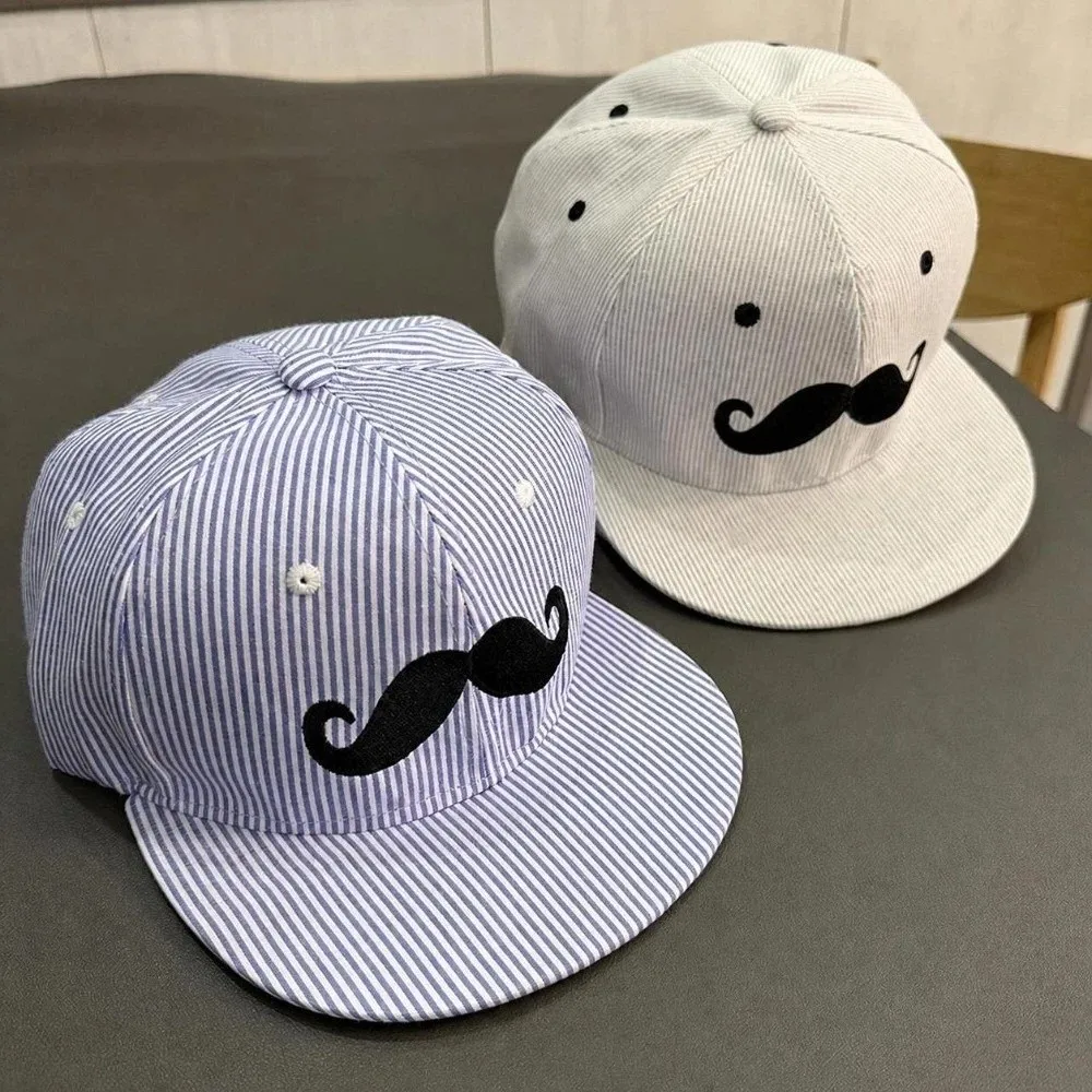 Casual Hip-Hop Mustache Snapback Cap Flat Brim Striped Baseball Hat Lightweight Breathable Trucker Hat Unisex