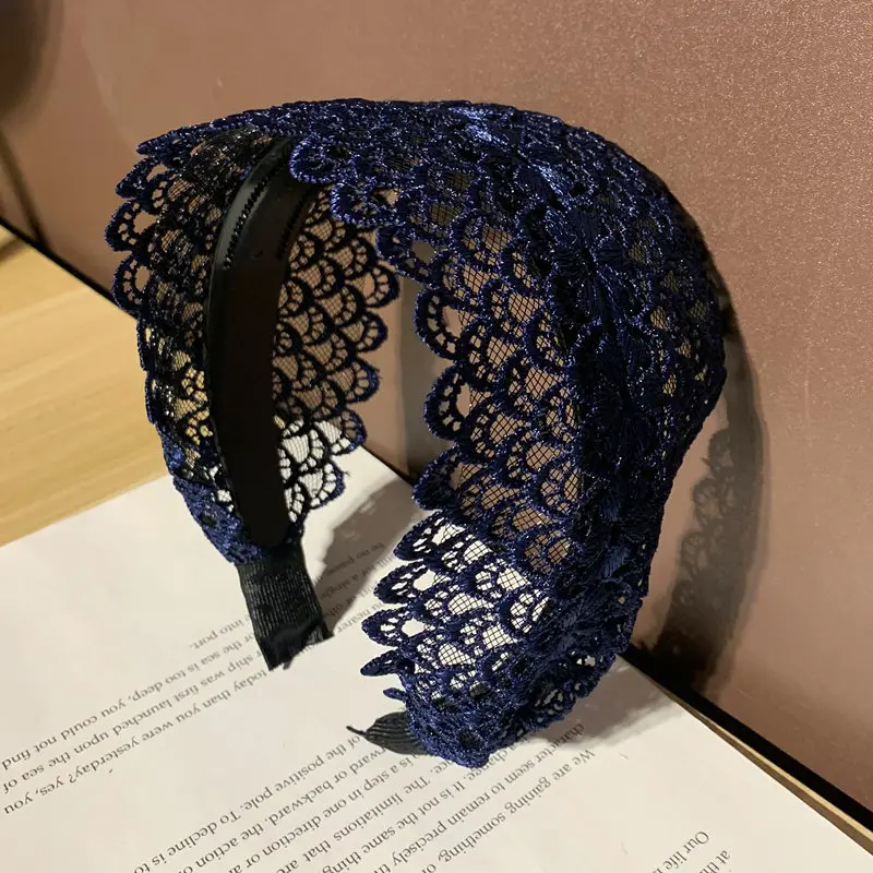 Diadema de encaje azul marino para mujer, banda ancha dentada para la cabeza, banda para el cabello elegante para mujer, diadema lisa con hermosos patrones de encaje, turbante