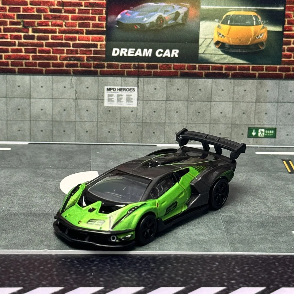 Takara Tomy Tomica Premium 07 Lamborghini Essenza SCV12 Alloy Car