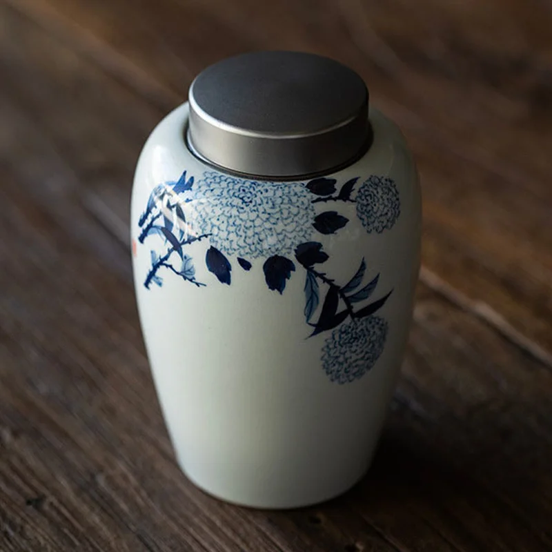 14.9cm Hand Painted Ceramic Hydrangea Tea Caddy Seal Pot Tea Storage Jar Tea Set