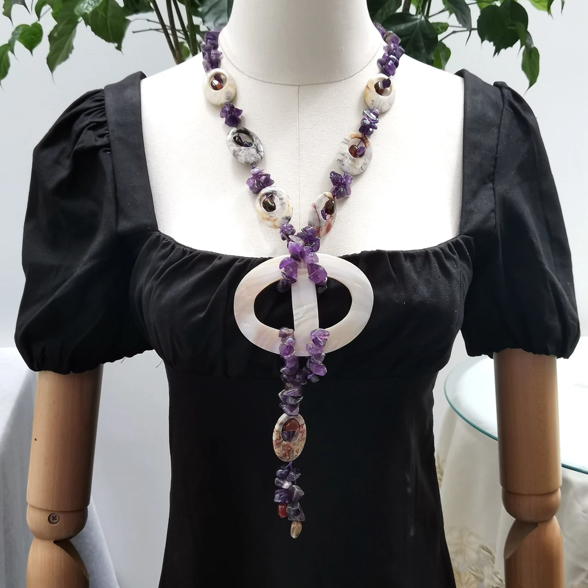 Lii Ji Real Stone Amethysts Shell Pendants Women Necklace 65cm Stock Sale Jewelry Gift