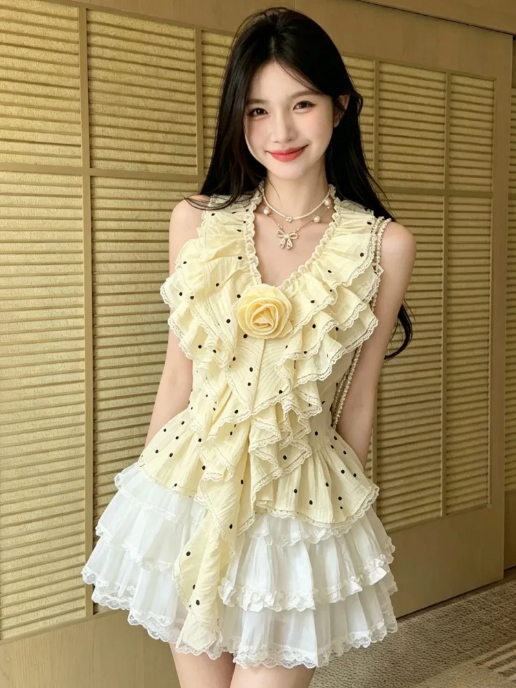 Pure Desire Sexy Back Lace Trim Polka Dot Halter Top Summer Design Fluffy Short Skirt Two Piece Set Sweet Style High Waist ...