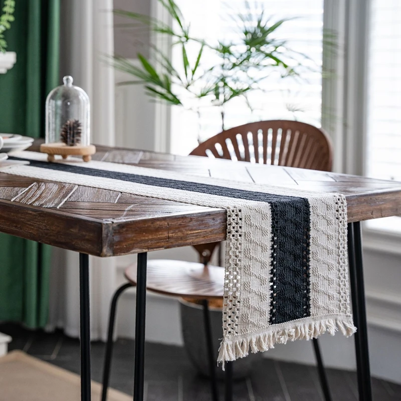 Table Flag Black White Cotton Thread Stripes Splicing Woven Fringe Natural Material American Festival Decorative Table Runner