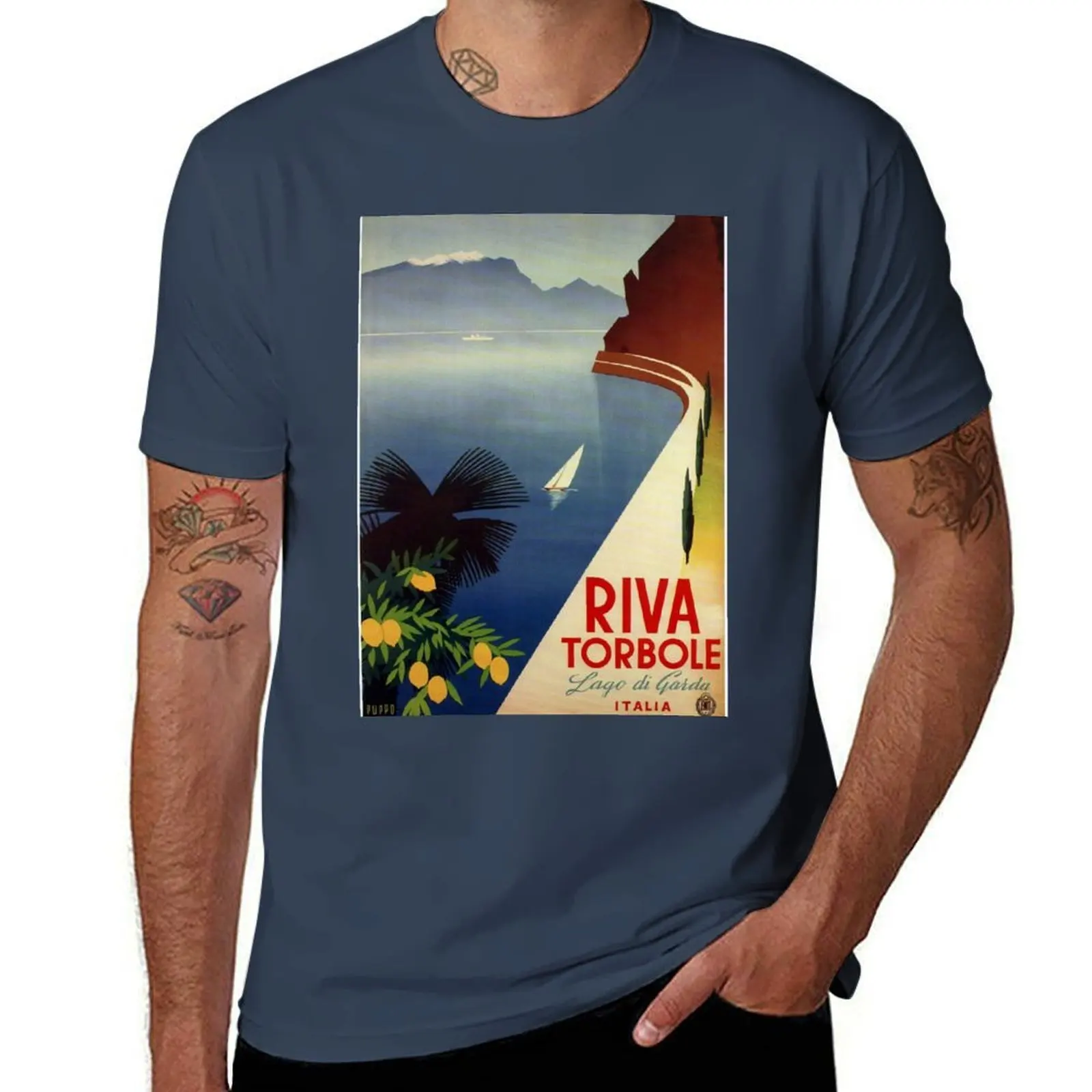 

Riva Lago de Vintage Garda Italy Torbole T-Shirt Casual Street Style Short Sleeve Tee
