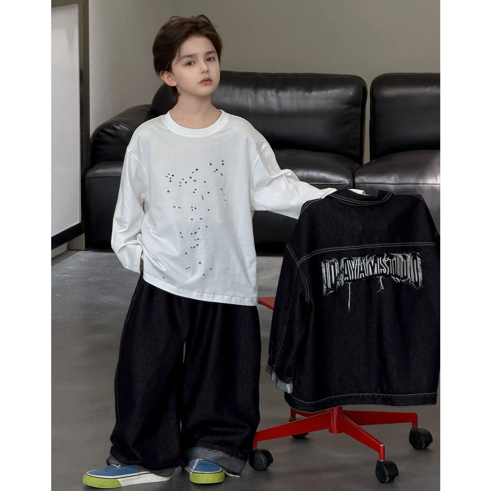 Boys T-shirt 2026 Spring and Autumn New Childrens Clothing Korean Style Boys and Girls Fashion Light Loose Skin-friendly T-shirt