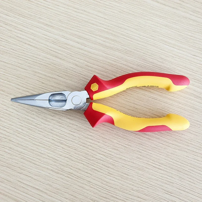 Wiha 26720 1000V VDE Insulated Needle Nose Pliers with Cutter 160mm Safety Tool