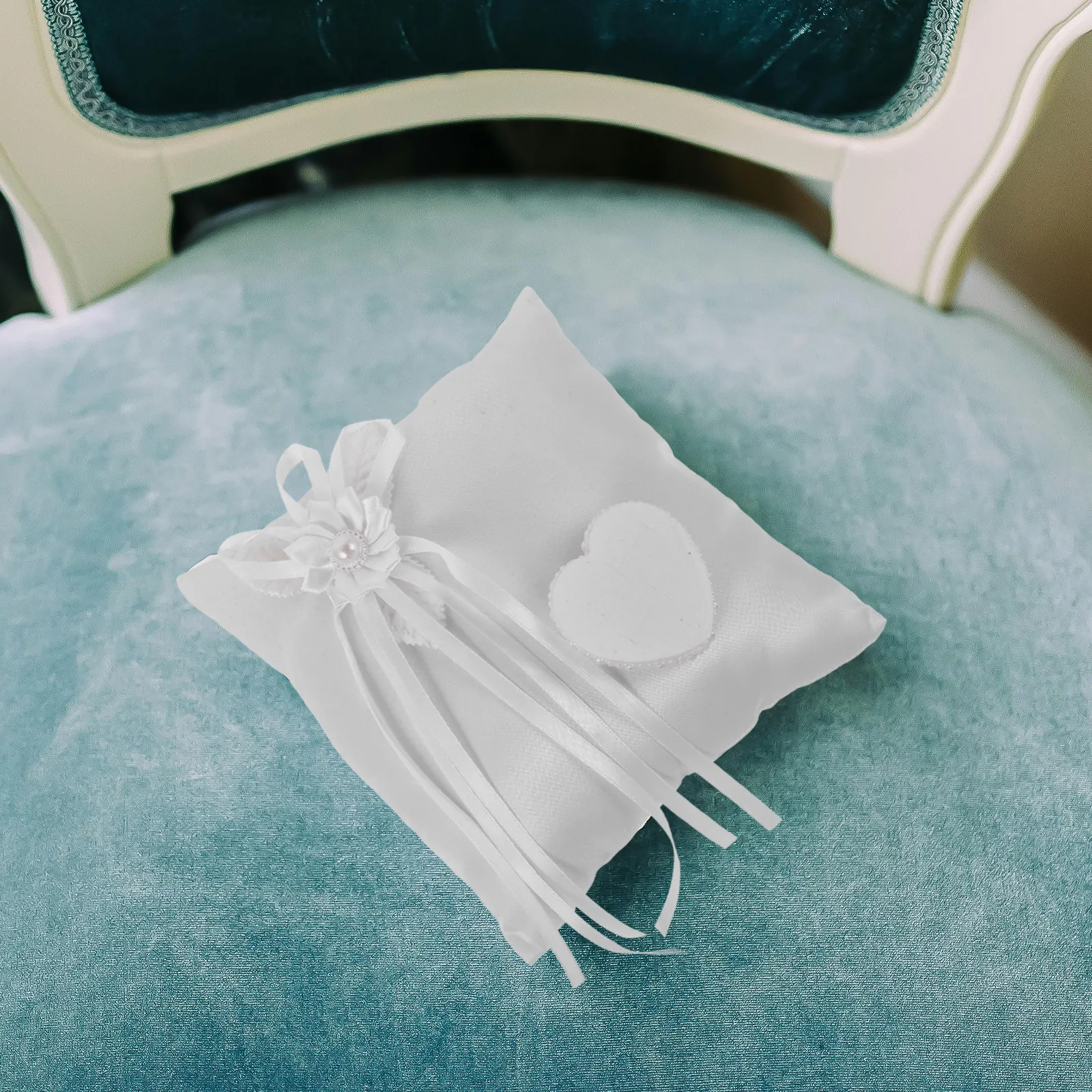 Floral Wedding Pillow Cushion  - огляд і ціна Ring Bearer Pillow