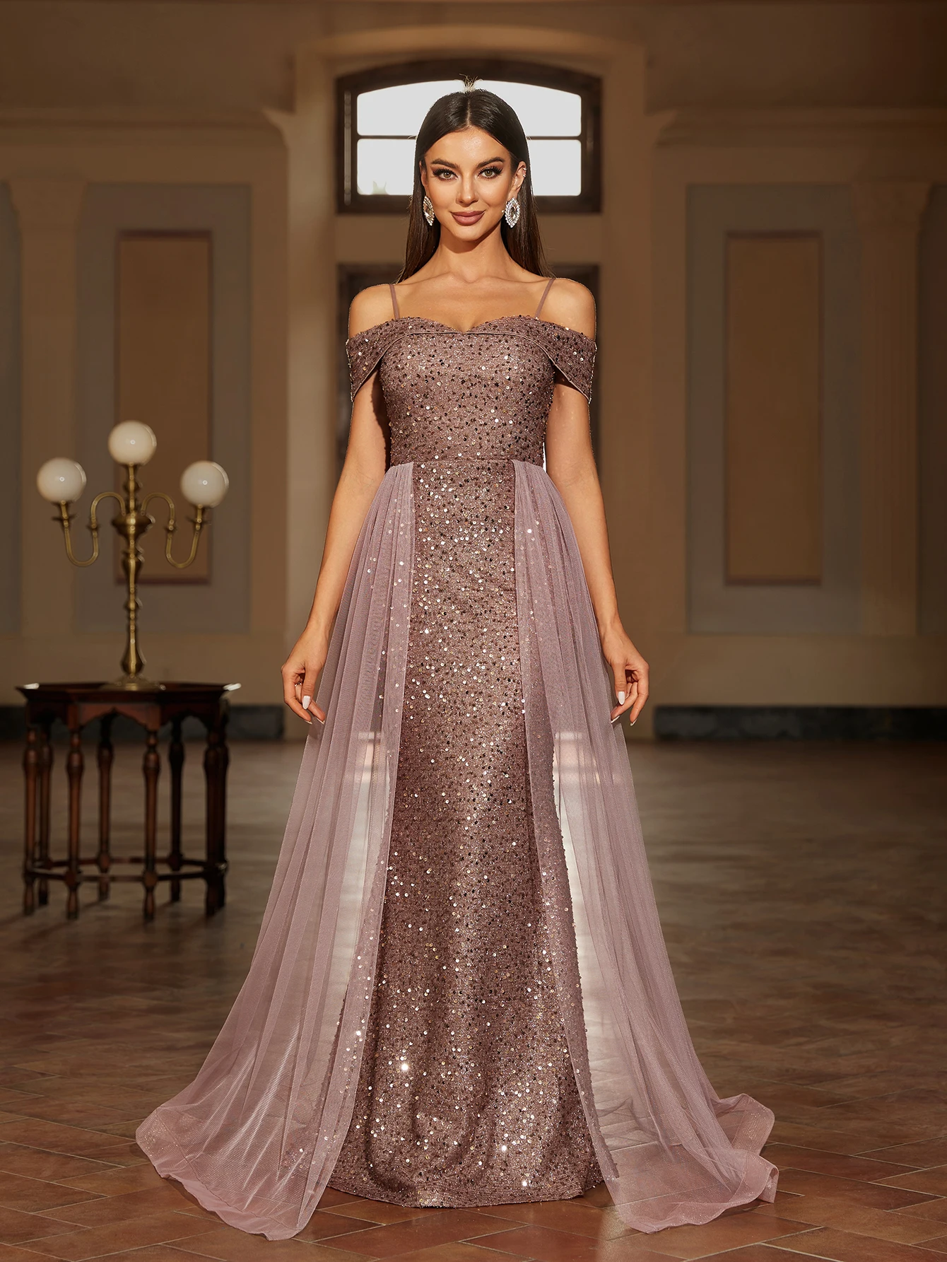 

Strapless Off-Shoulder Mesh Flutter Dress, Elegant and Fashionable Gown, Women's Long Dress, Party Dress, New Dress, Women's Evening Dress, Host Performance Dress, Bridesmaid Dress, Prom Evening Dress, Concert Performance Dress, Awards Ceremony Dress, Fas