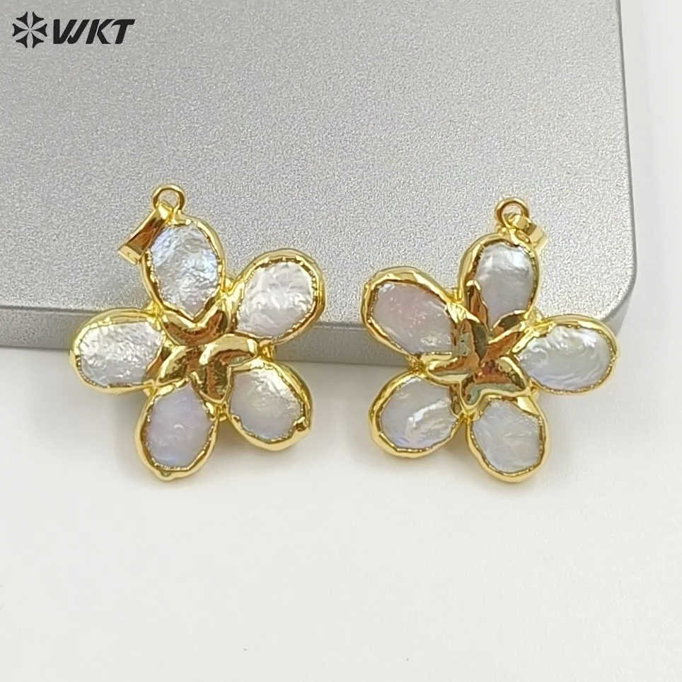

WT-JP441 Wholesale Boutique 18K Gold Plated Flower Design Natural Freshwater Pearl Pendant For Handmade Jewelry Accessories