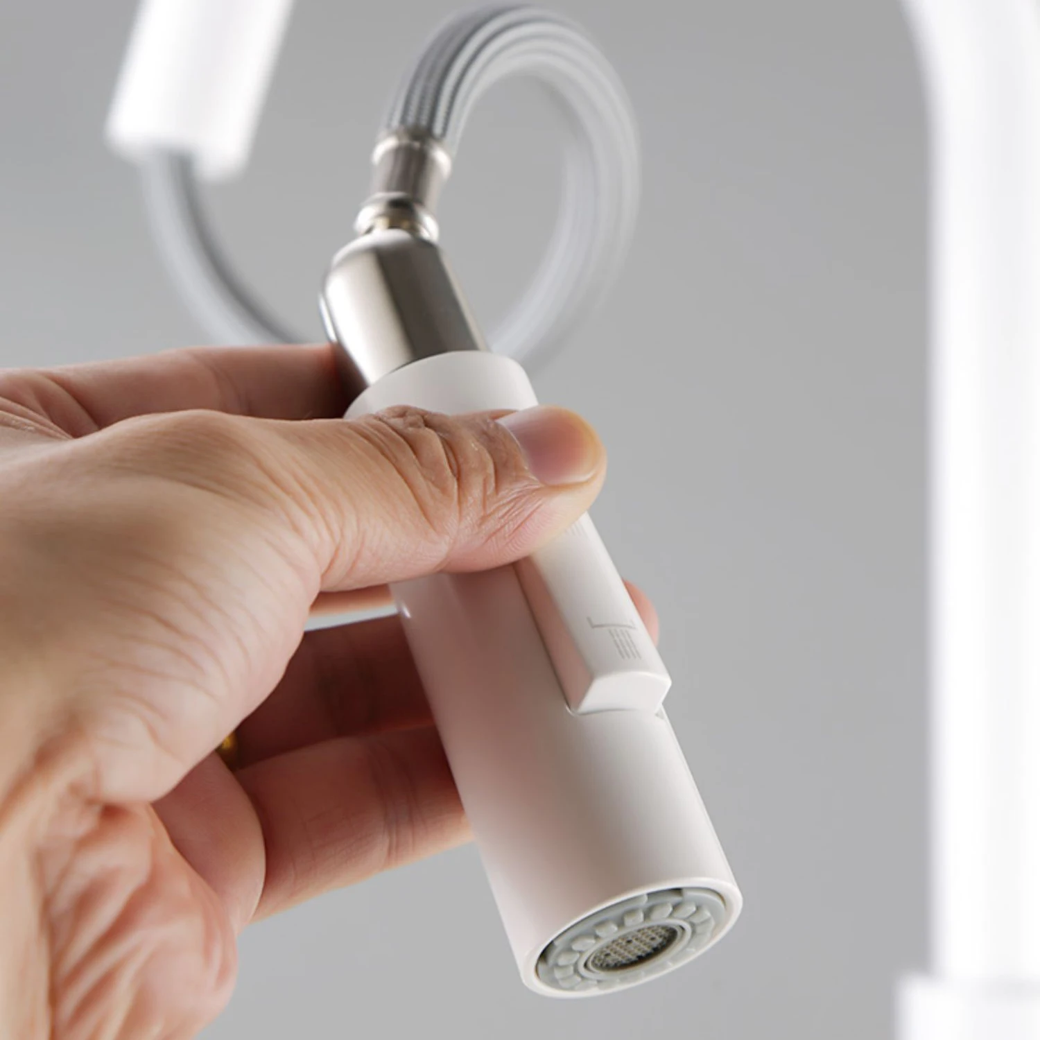 Smart Touch Activation Kitchen Faucet with Pull Down Sprayer Touchless Kitchen Sink Faucet Pull Out Faucet for Kitchen Sink Tap