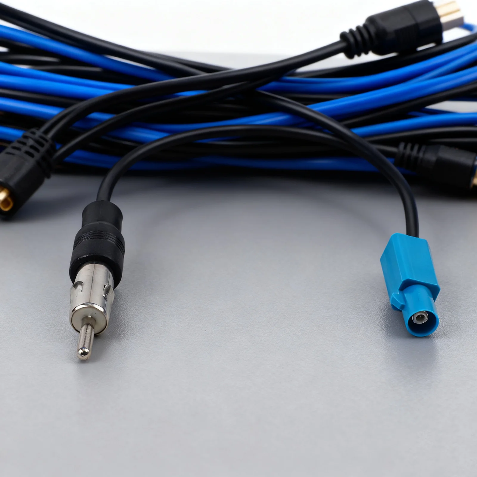 

Автомобильная стереомагнитола антенна адаптер кабель 1Fakra Z разъем к DIN разъем для автомобильного стерео головного устройства FM/AM антенна для DAB радио стерео