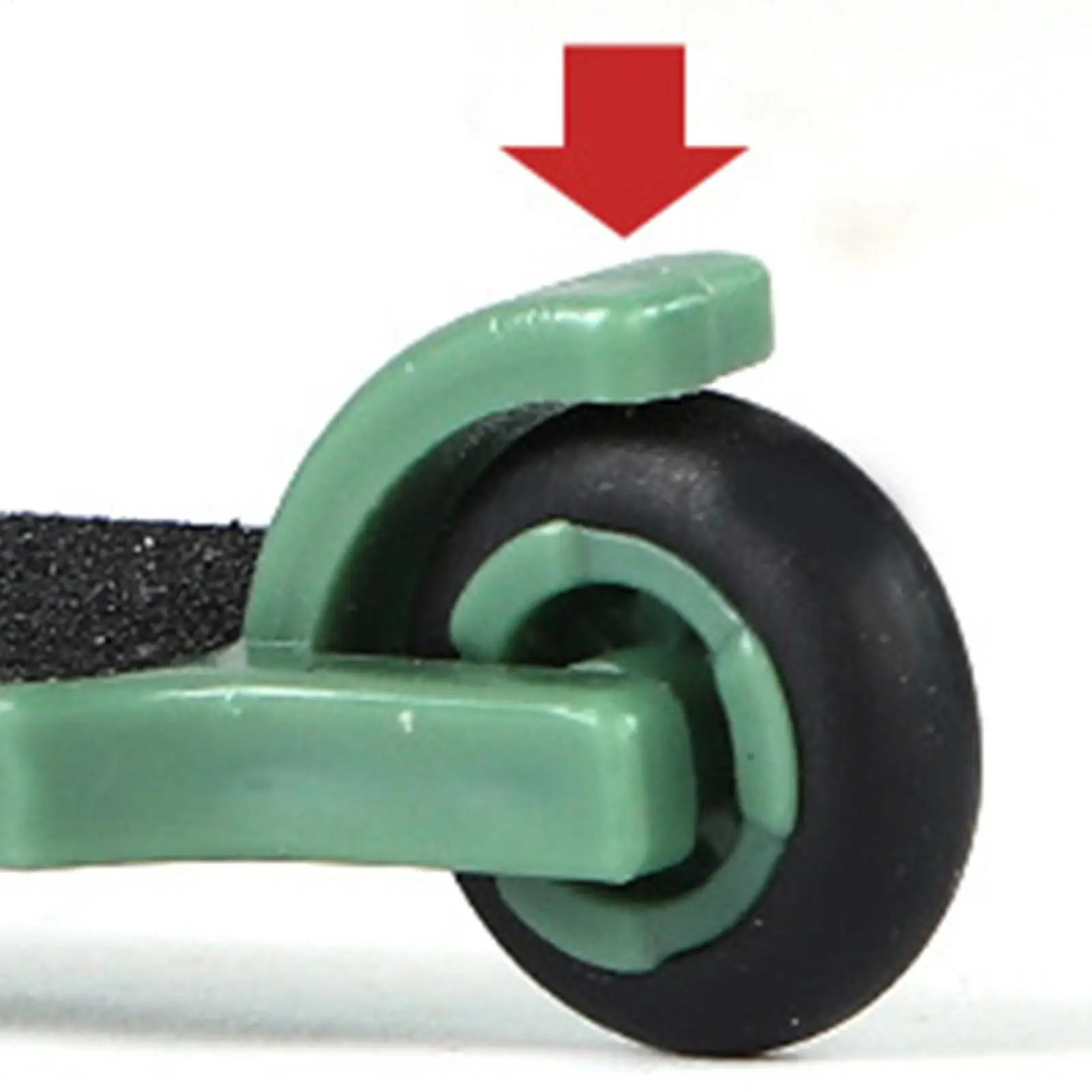 

Miniature Finger Scooter Realistic Calm-Down Relaxing Sliding Fidget Toy Scooter Shape For Men Adults Children Students