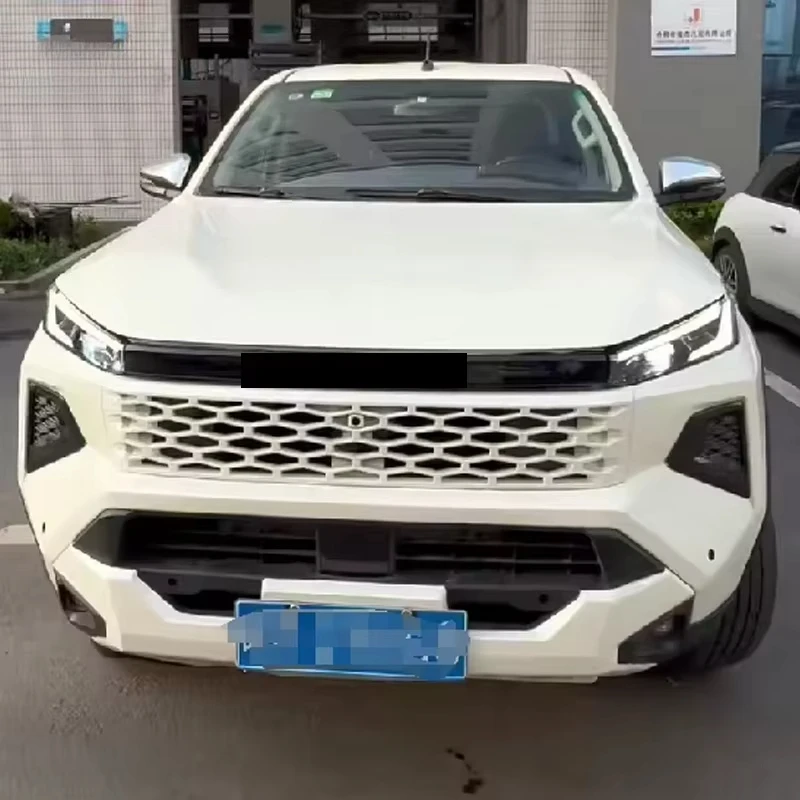 2026 Newest Full Body Kit Black Bumper Grille 4x4 Hood Fender Taillight Abs Flares for Hilux Revo 2026