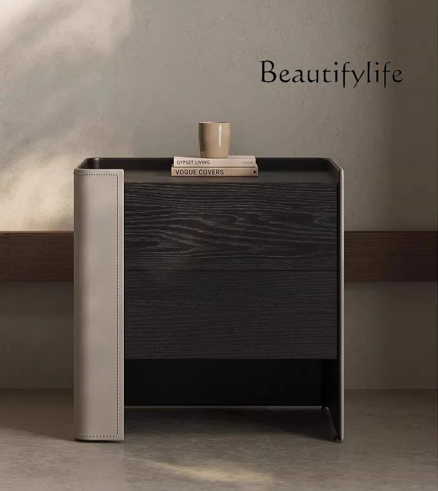 

Italian minimalist high-end bedroom bedside table new small apartment bedside table master bedroom home locker designer