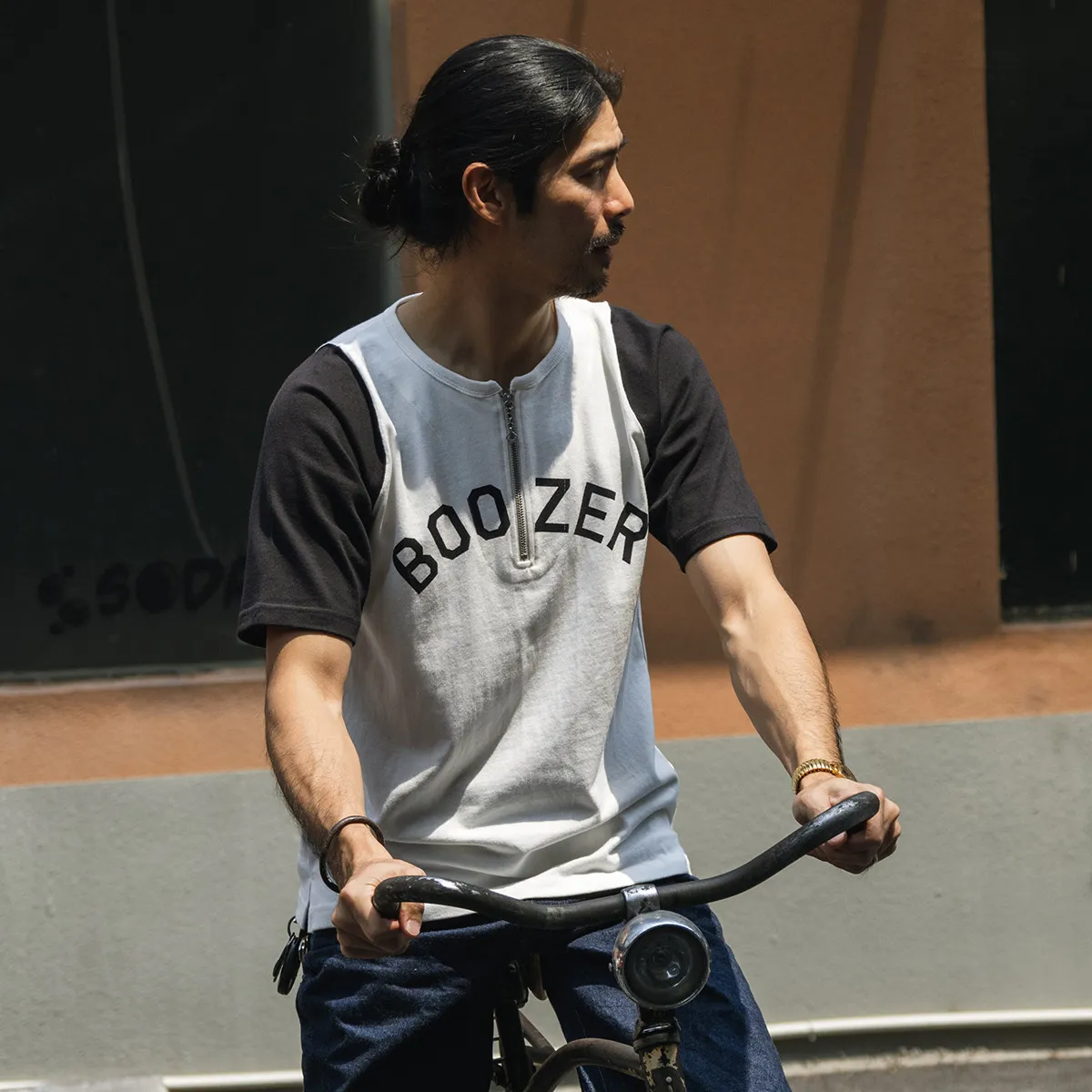 BRONSON BOOZER The Drinker Who Never Gets Hangovers Vintage Drop-Shoulder Racing Cotton Short-Sleeve T-Shirt