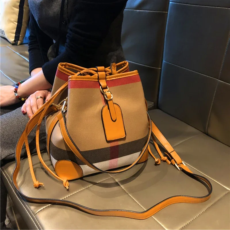 

New Female Bucket Bags String 2024 Luxury PU Leather Canvas Drawstring Designer Purses And Handbags Crossbody Shoulder Bags