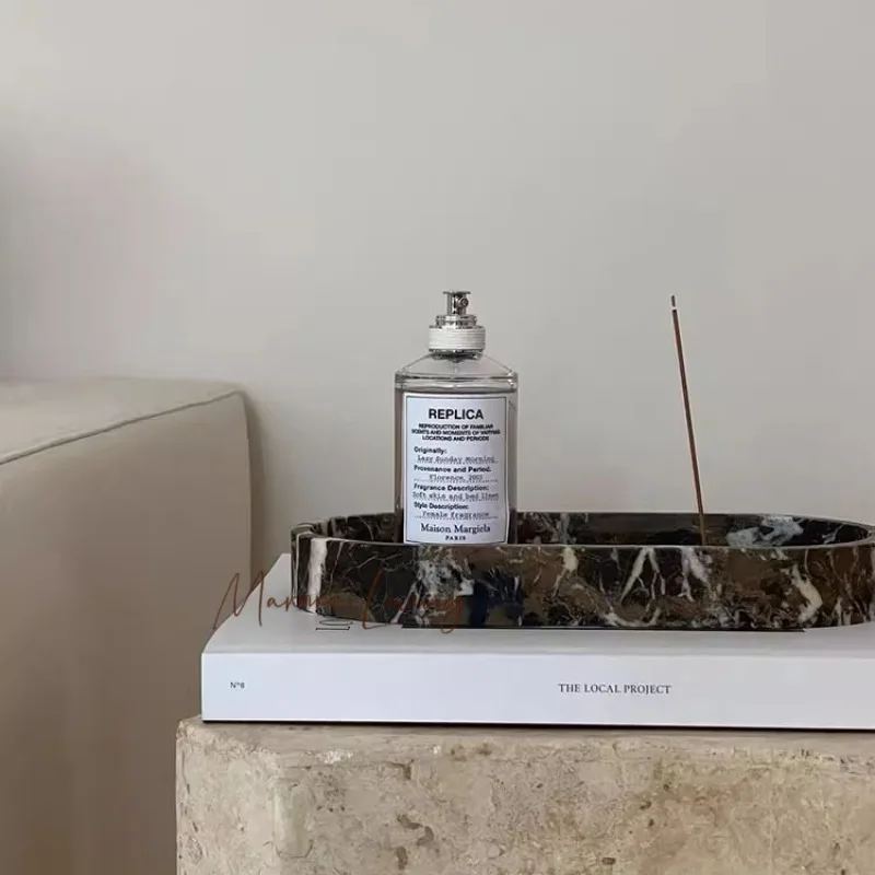 

Medieval quiet style natural marble tray designer model room villa jewelry storage aromatherapy tray ornaments