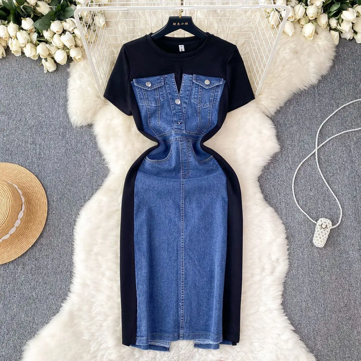 

2023 Internet Celebrity New Niche Round Neck Short Sleeved Patchwork Denim Dress For Women With A HigH-end Feel, Waist Up Fake