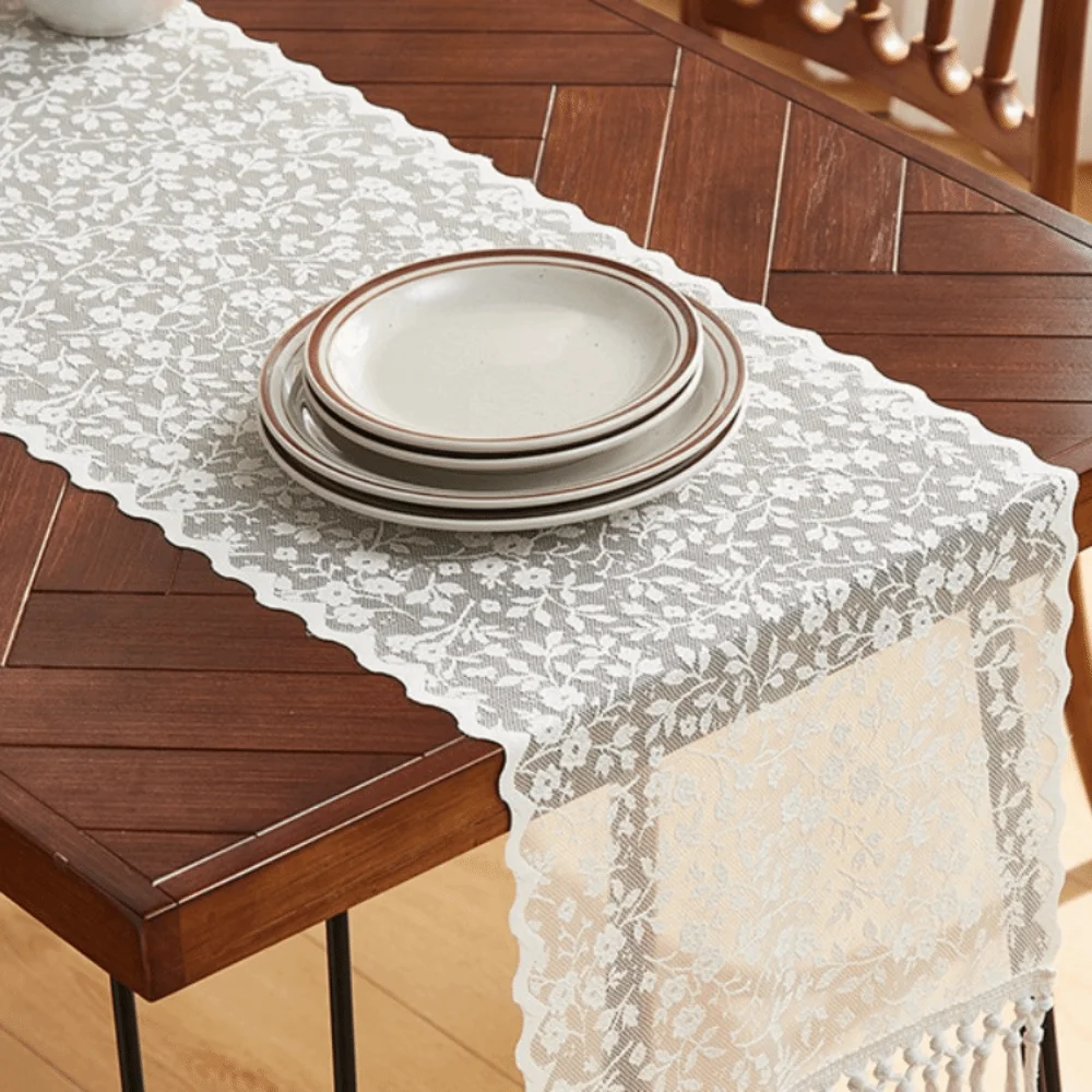 Elegant Nordic French Lace Table Runner Rectangular With Tassel Tablecloth Decorative Table Flag Party