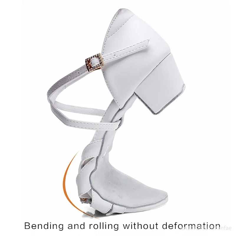 Рисунок 2 - Атласная танцевальная обувь