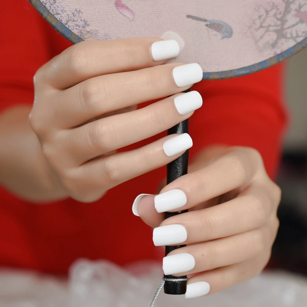 Faux Ongles Carrés et Moyens avec Onglets Adhésifs pour Nail Art, Couleur Blanche Neige, 256 Surfaces, N64