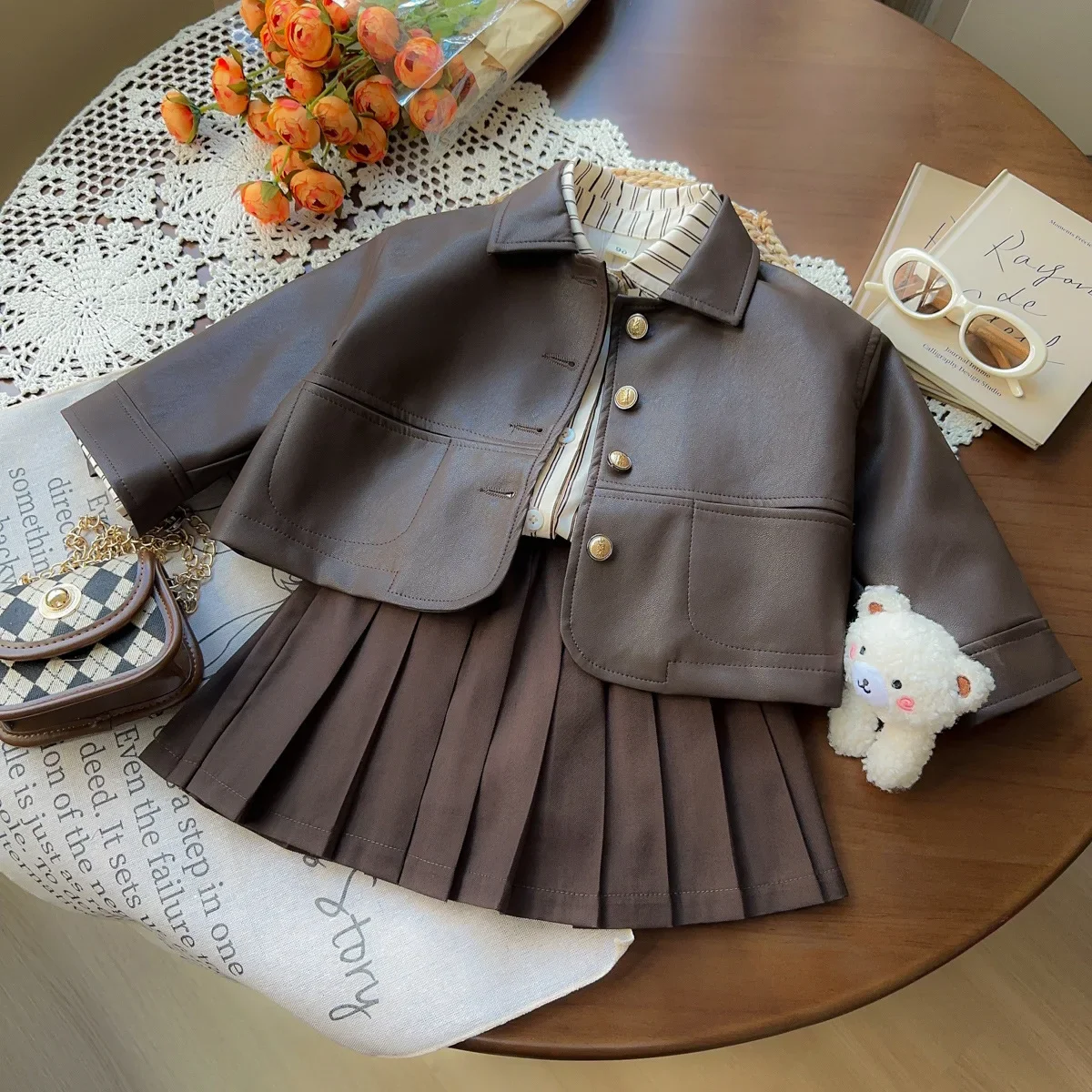 

Baby Girls Sets 2025 Spring Autumn New Fashion Western Style Simple Leather Jacket Striped Shirt Pleated Skirt Kids 3 Piece Sets