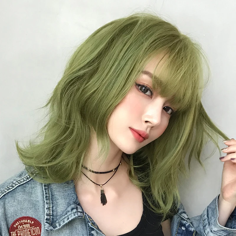 7JHH WIGS High Density Synthetic Short Wave Green Wig for Women Daily Party Shoulder Length Wavy Hair Wigs with Curtain Bangs