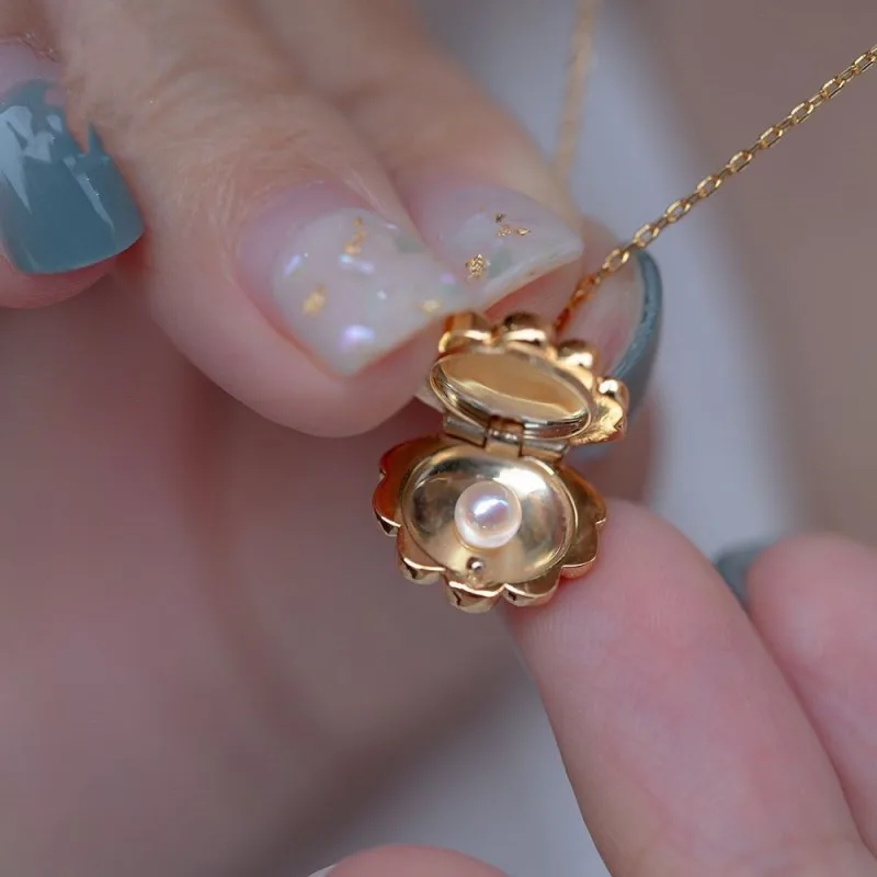 Collar con dije de concha dorada para mujer joven, joyería de boda para fiesta dulce, gargantilla con colgante de concha de perla de agua dulce, regalo para ella