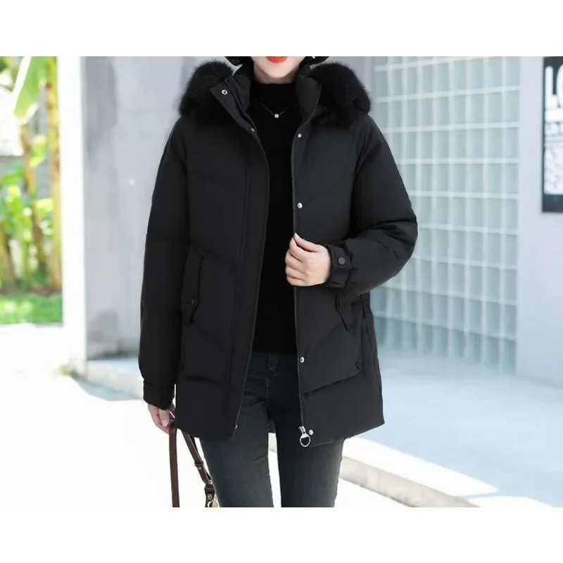 New Winter Women\'s Thickened and Warm White Duck Down Down Jackets, with Fur Collars and Hoods, Mid-long Coat Styles.