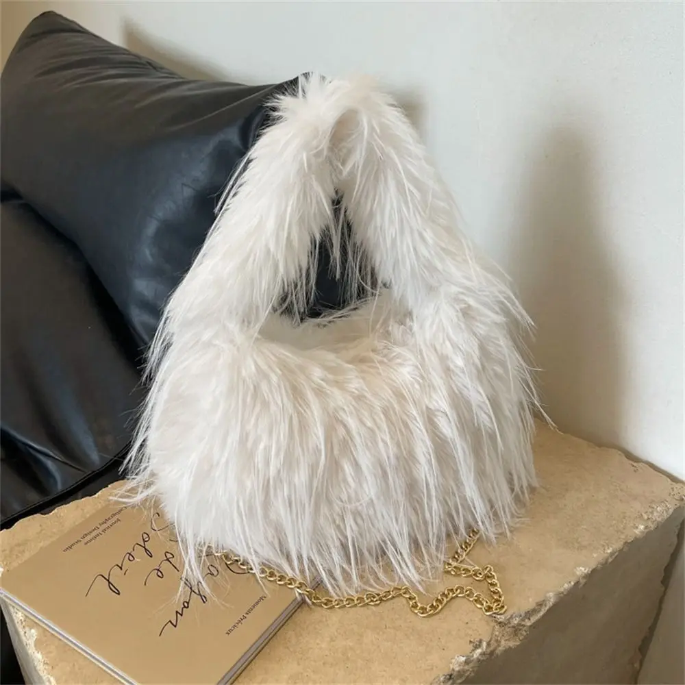 Fashion Long Tassel Shoulder Messenger Bag Plush Furry Tote Handbag Large Capacity Faux Fur Underarm Bags for Female