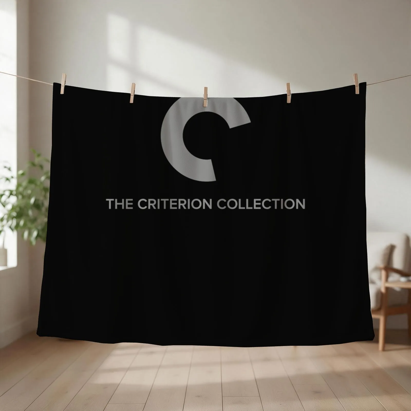 THE CRITERION COLLECTION cult movie indie oscar cannes Essential T-Shirt Throw Blanket Retros Decoratives Designers Blankets
