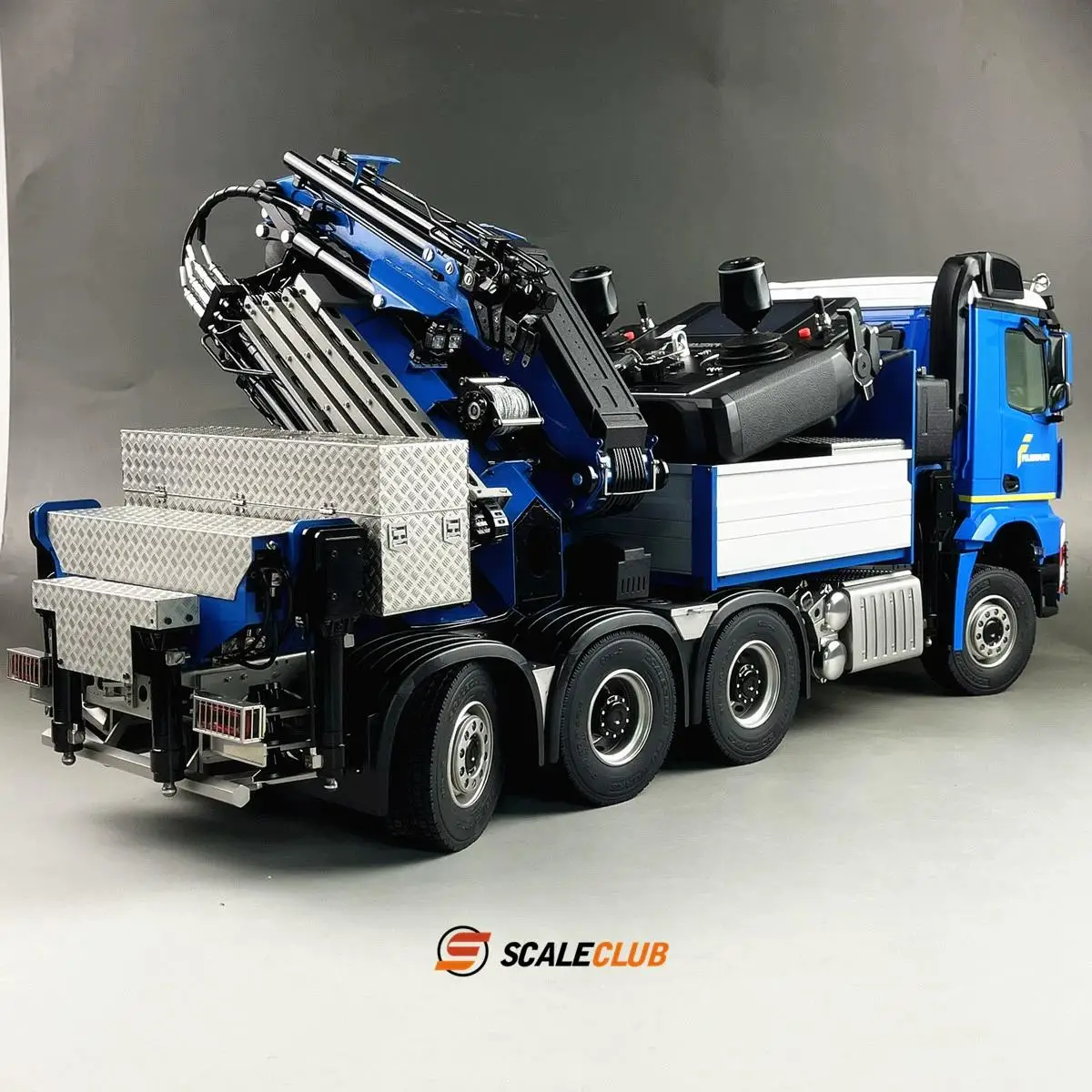 Scaleclub 1/14 Tamiya 3363 8x8 with rear steering F1650 truck crane JX