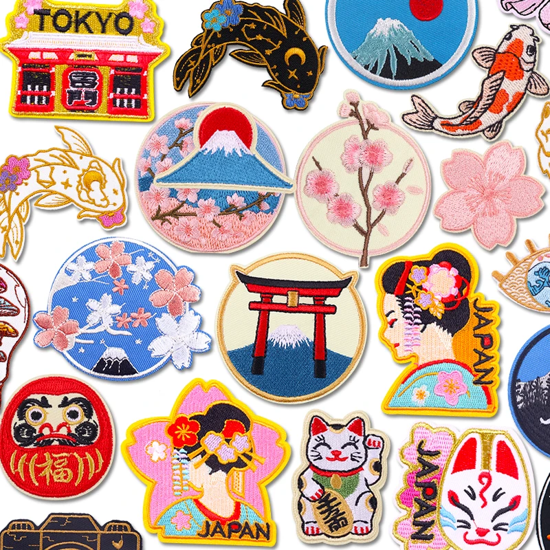 Fleurs de cerisier mont Fuji Patch dessin animé japon Anime brodé Patch fer sur patchs pour vêtements patchs thermoadhésifs bricolage