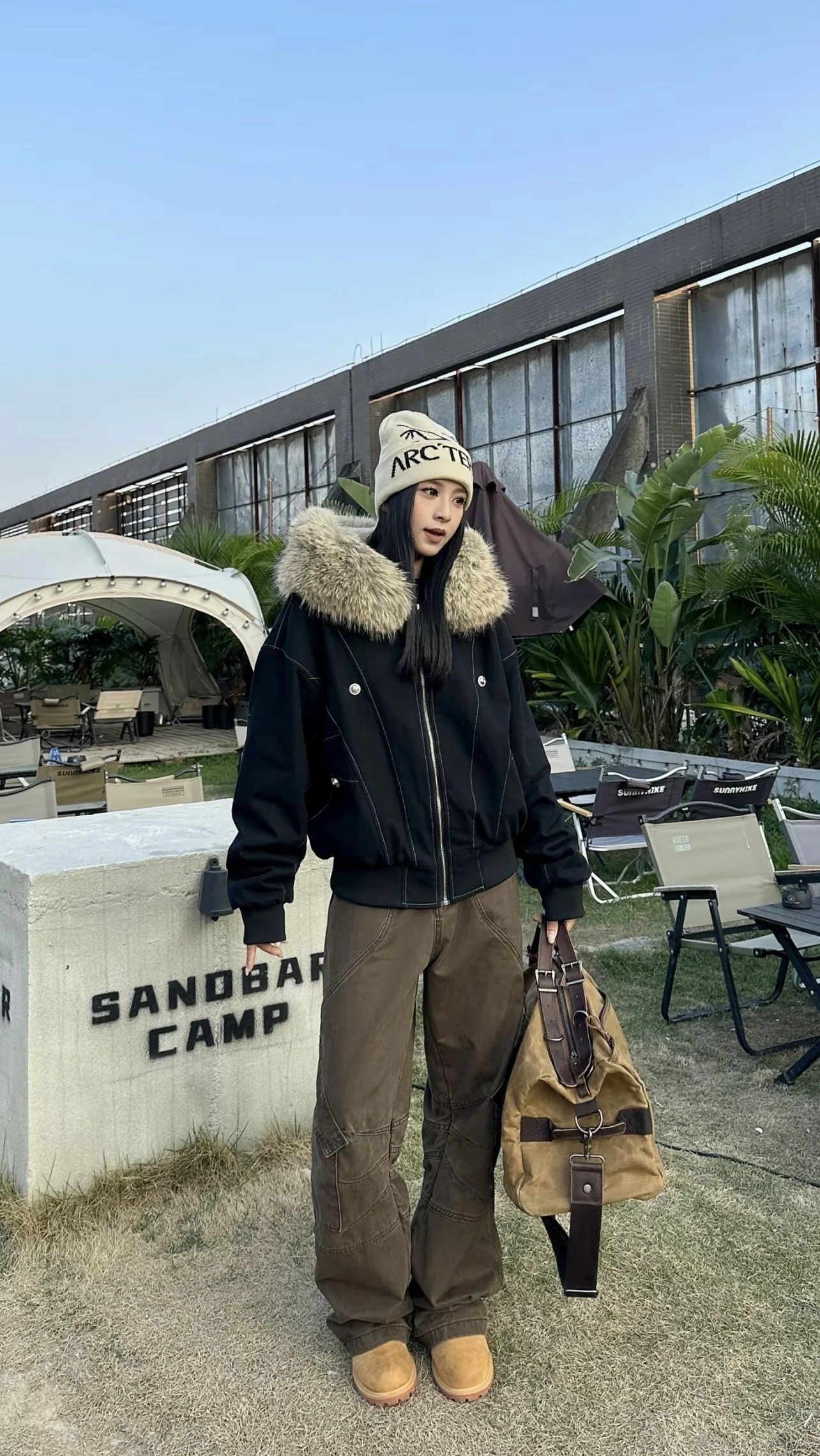 

Puffer Jaet Couples Matching down Coat Large Fur Collar Winter Warm Breathable Waterproof Anti-static Lightweight Chinese S...