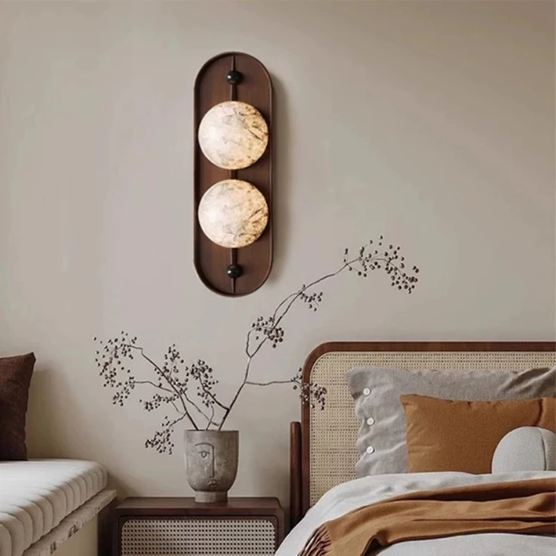 

American Retro Wall Lamp Designer Wooden LED Wall Sconce Villa Living Room Bedroom Hotel Luxurious Decoration Home Light Fixture