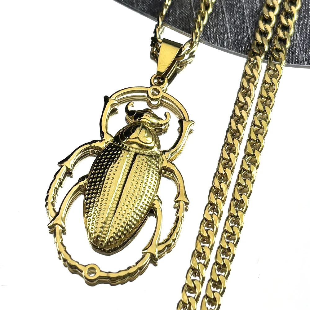 Grand pendentif coccinelle sca - Women Fashion Egypt avis et prix