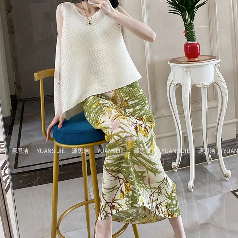 Women's Plus Size Summer New Arrival Elegant Classic Pleated Texture Lazy Style Floral Print Slit High Waist Slimming Skirt image 5
