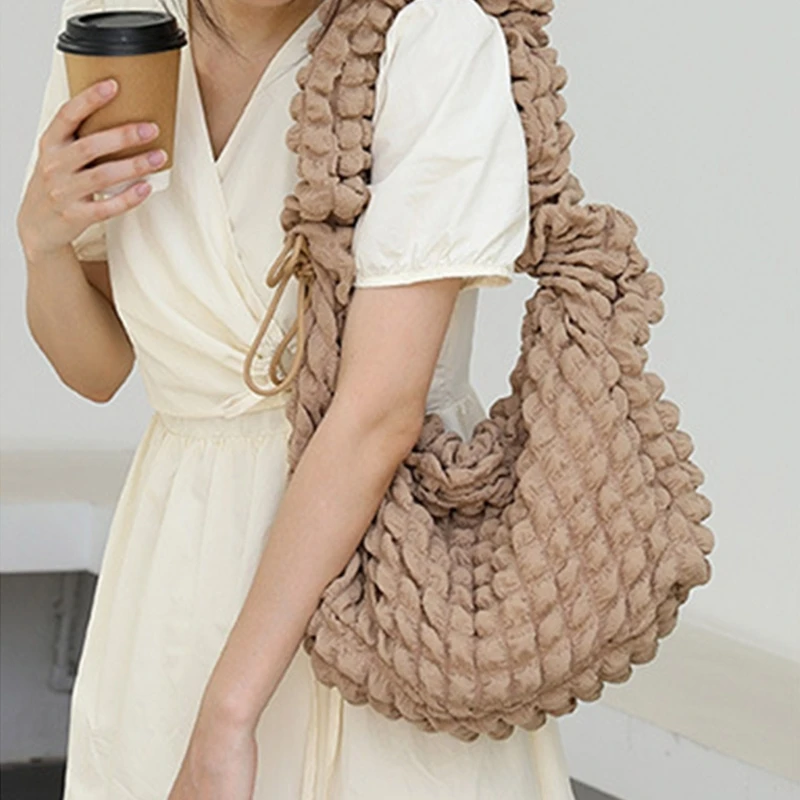 Fashion Crossbody Bag Versatile Shoulder Bags for Girl Women Pleated Drawstring Solid Color Bags Korean Ruched Bag