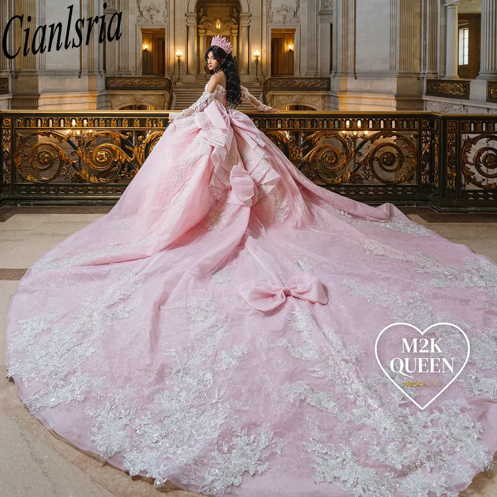 

Pink Long Sleeve Chapel Train Ball Gown Quinceanera Dresses Appliques Lace Beading Bow Sweet 15 Años Mexican Customized