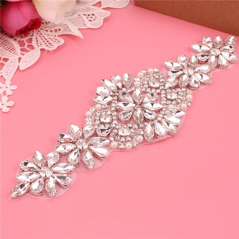 Cinture da sposa Bling Wedding Women gioielli fatti a mano argento strass Pearl Crystal Sparkly Party Formal Dress Diamond Bride Sash