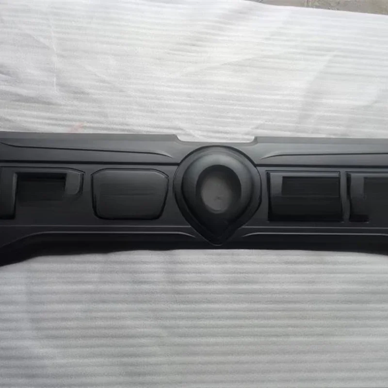 

Suitable for gold and steel cannon modification tailgate decorative plate trunk decorative tailgate decorative plate