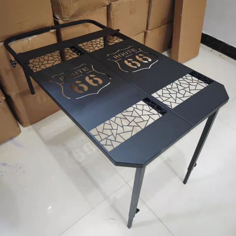 طاولة تخييم بإطارات السيارة محمولة قابلة للطي للشواء وطاولة عجلة السيارة مع سطح غير قابل للانزلاق وإكسسوارات السفر والنزهات