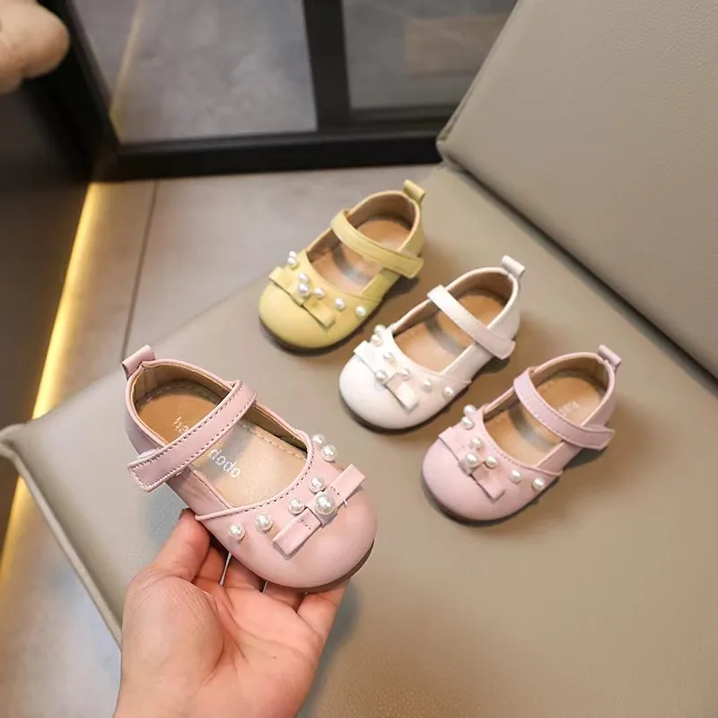 

2025 New Autumn Toddlers Girls Leather Shoes for Wedding Party Light Weight Soft Quality with Bow-knot Simple Fashion Kids Flats