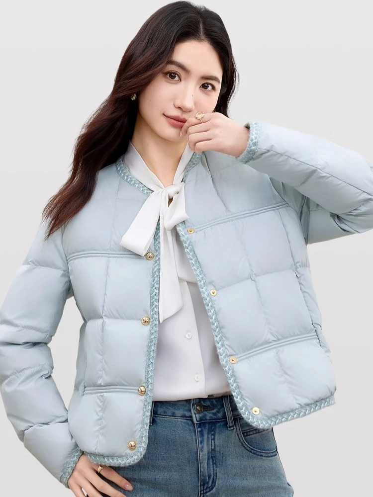 

SENTUBILA Winter Down Jacket 2025 Winter Warm O-neck Short Down Coats Loose Fit Simple Office Outerwear Lady Clothing W54YB2033