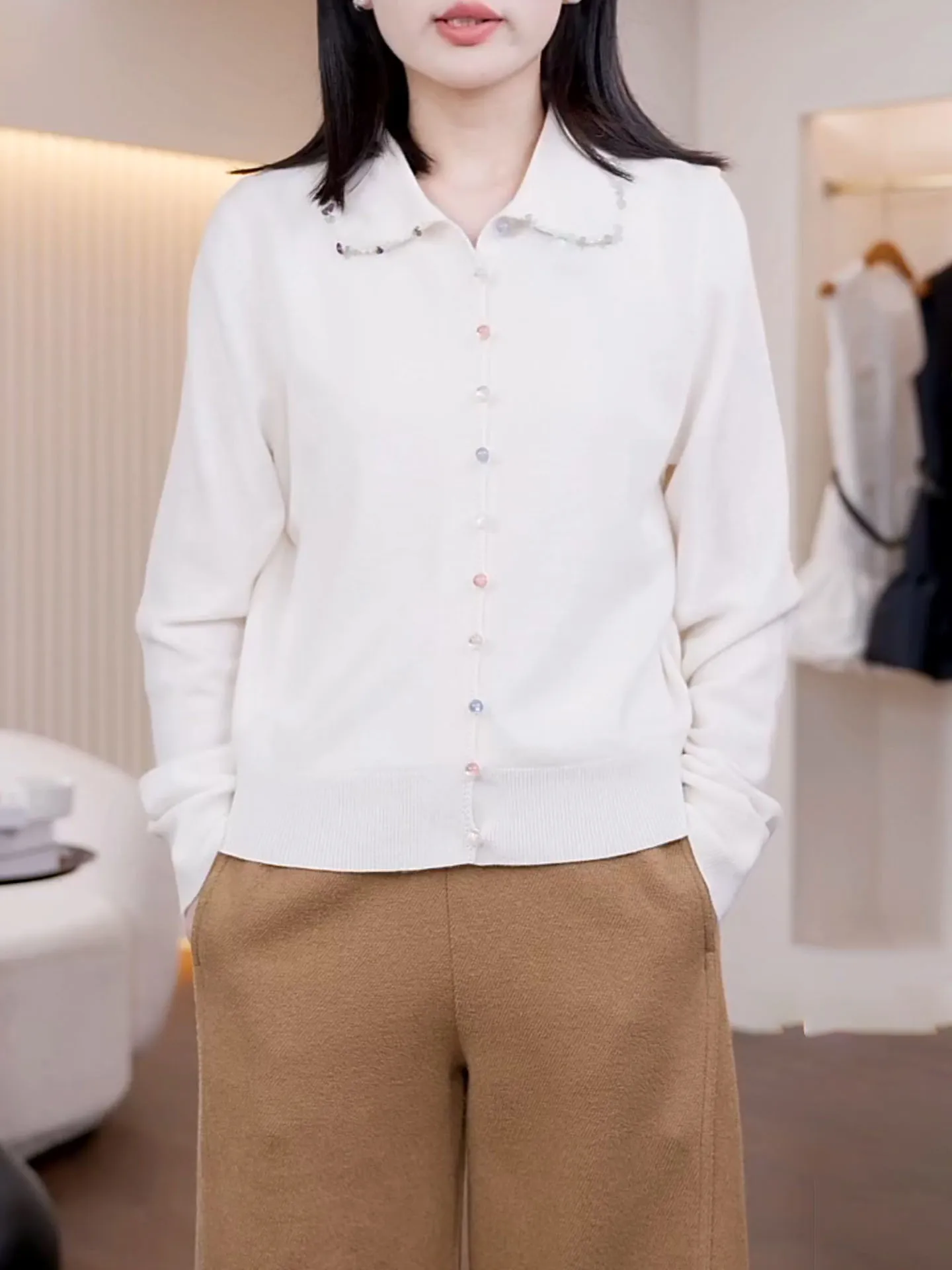 

Вязаный кардиган Ele для женщин, с длинными рукавами, большого размера, с цветными каменными украшениями, квадратным воротником, в нежном стиле