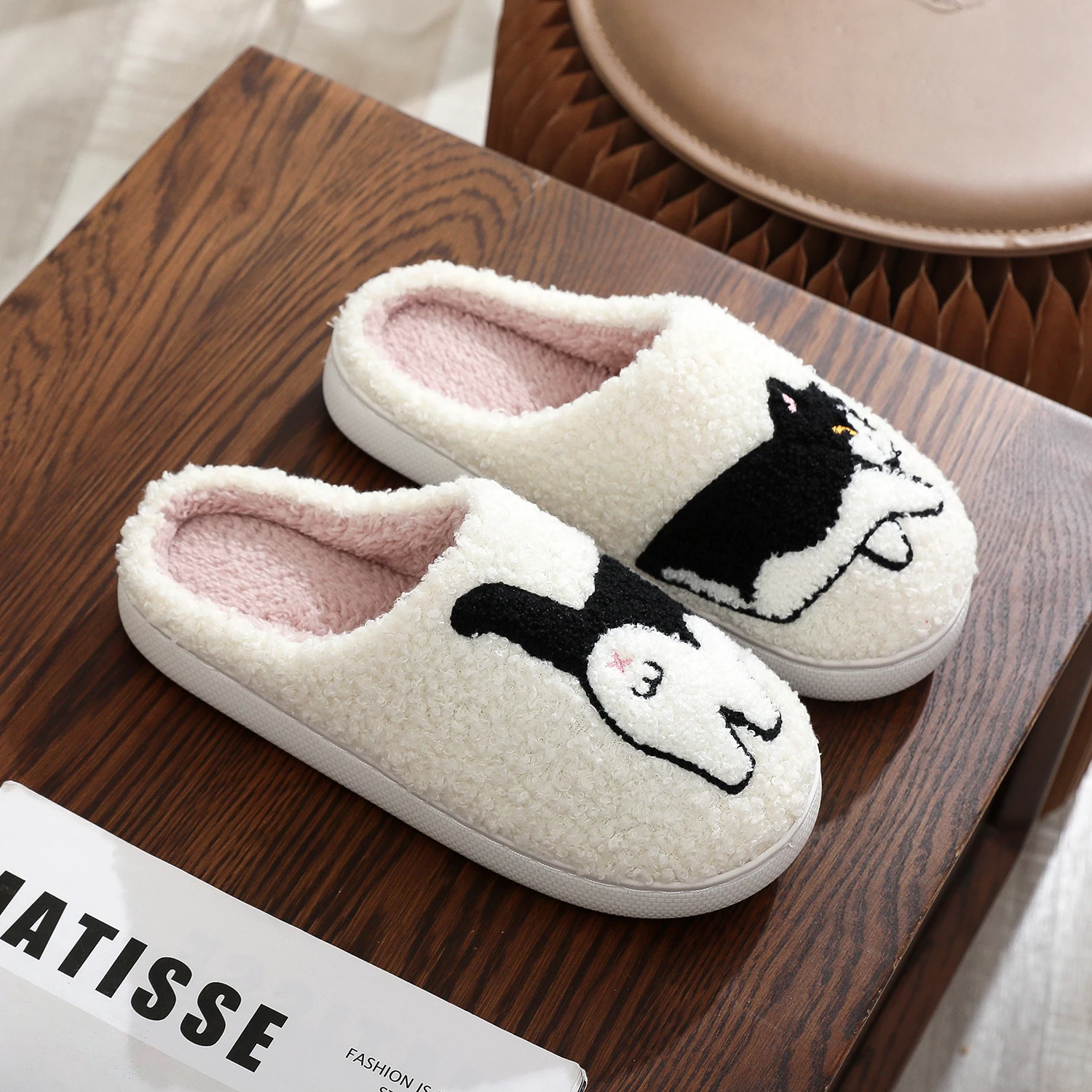 Cow Cat Pet Pattern Embroidery stuffed Home Platform Cozy Wool Cotton Slippers Cute Warm Non-slip Indoor Slippers Pet Mom Gift Catman Men Women Can Wear